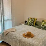 Sofi House * Domus De Maria